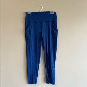 Blue Stretchy Leggings with Tapered Design Side Pockets